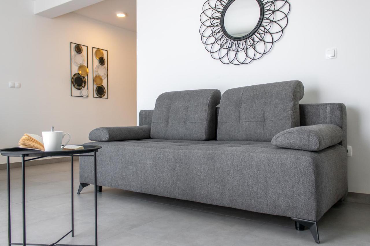Apartments Maris Baška Voda Zewnętrze zdjęcie